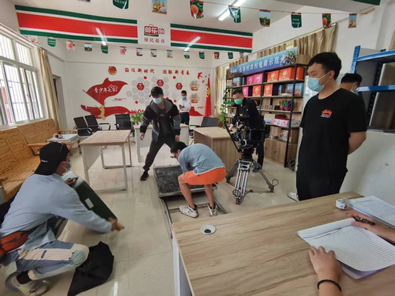 追星女孩心理学分析报告：彭泽县广告片拍摄公司揭秘饭圈应援式传播逻辑