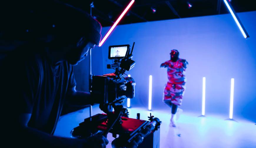 如何才能拍出与众不同的度假广告片
